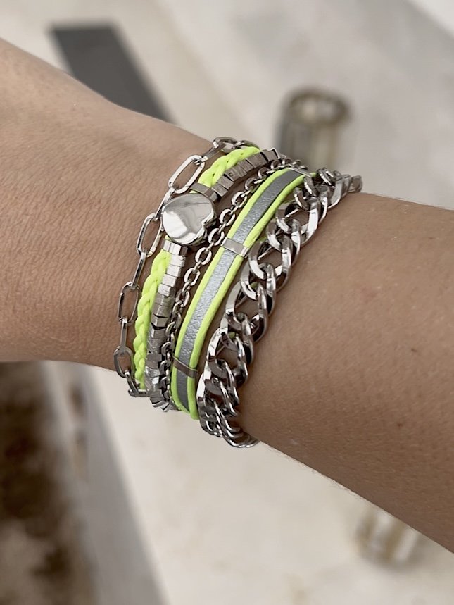 Pulseira Imã Luany Coração Prata